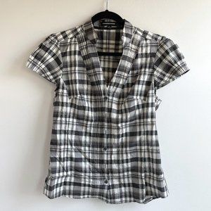 Express button up shirt, black and white, short sleeve, size medium